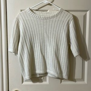 White short sleeved sweater